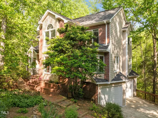 205 Glenview Place, Chapel Hill, NC 27514