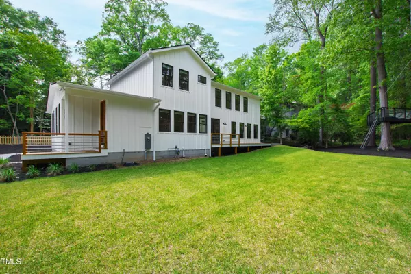 112 Meadowbrook Drive, Chapel Hill, NC 27514