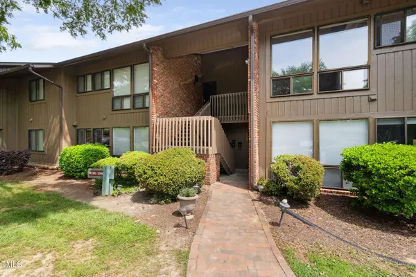 1504 Oak Tree Drive,  Chapel Hill,  NC 27517