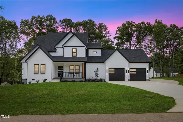 123-125 Ottawa Dr., Louisburg, NC 27549