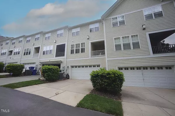 Raleigh, NC 27612,5927 Hourglass Court