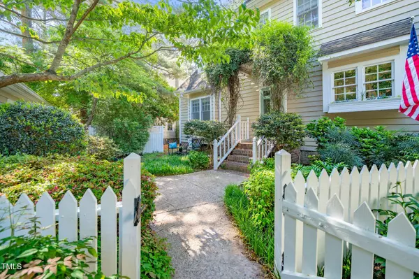 1712 Briarforest Place, Raleigh, NC 27615