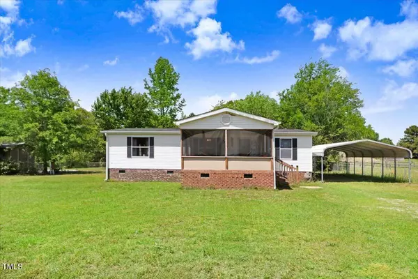 13717 Labaron Drive, Willow Springs, NC 27592