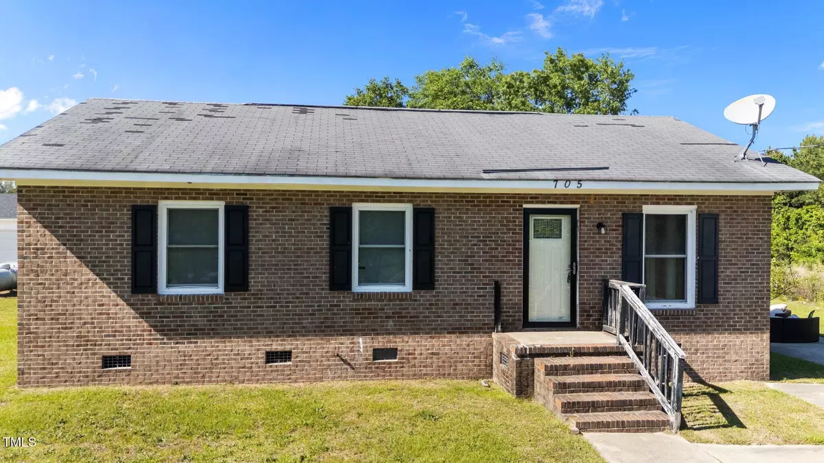 Stantonsburg, NC 27883,705 Hemphill Street