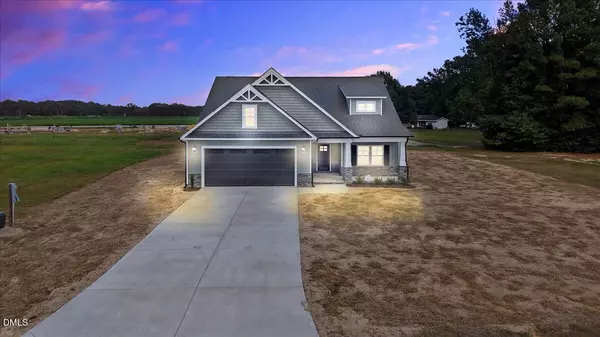 3725 Huntcliff Drive, La Grange, NC 28551