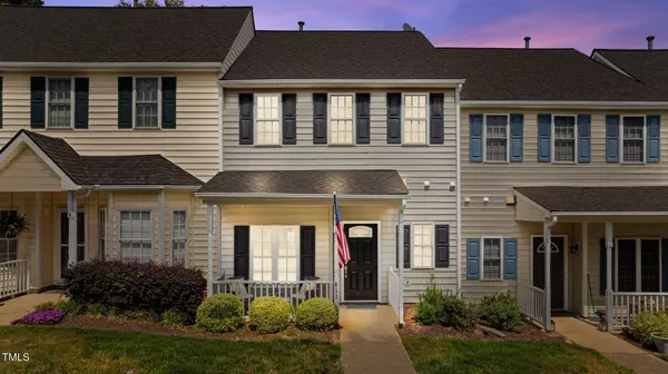 831 S White Street, Wake Forest, NC 27587