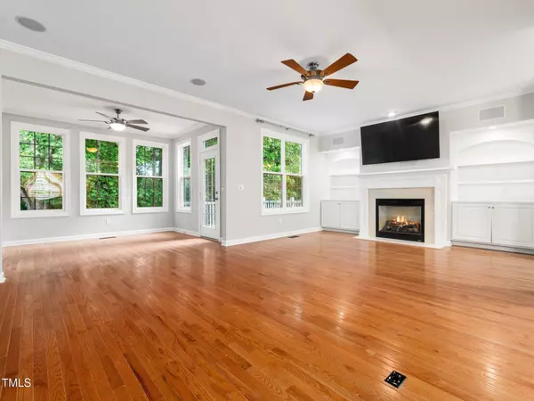 312 Bridgegate Drive, Cary, NC 27519