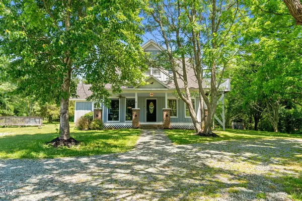 1661 Reno Sharps Store Road, Bear Creek, NC 27207