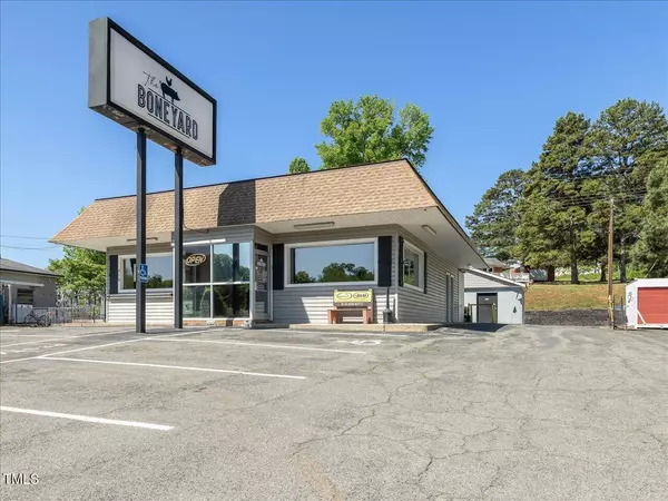 Siler City, NC 27344,919 N 2nd Avenue