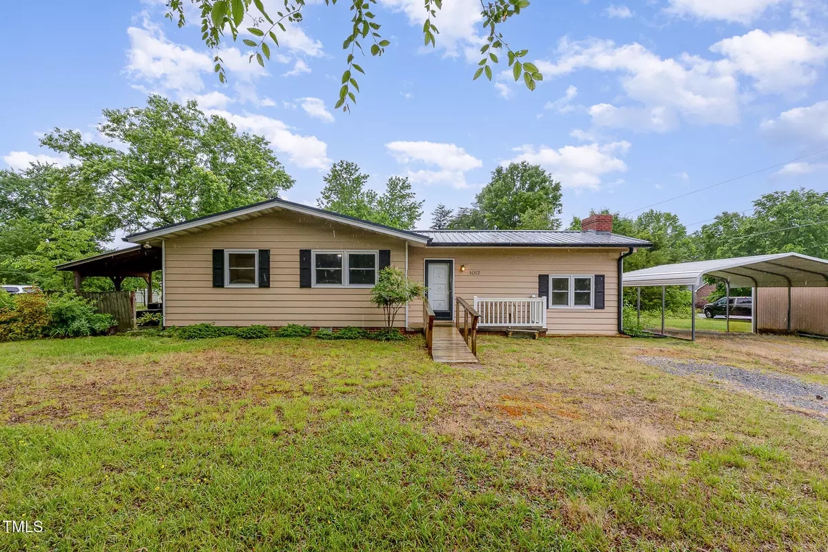 Haw River, NC 27258,1012 Roxboro Street