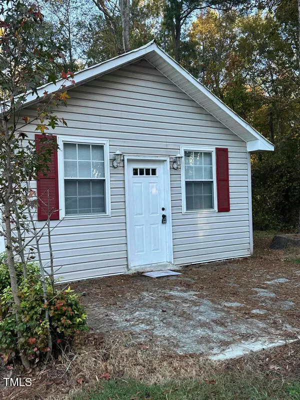 2222 Nc 210, Smithfield, NC 27577