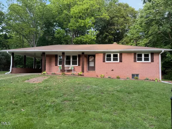 195 Horseshoe Road, Madison, NC 27025