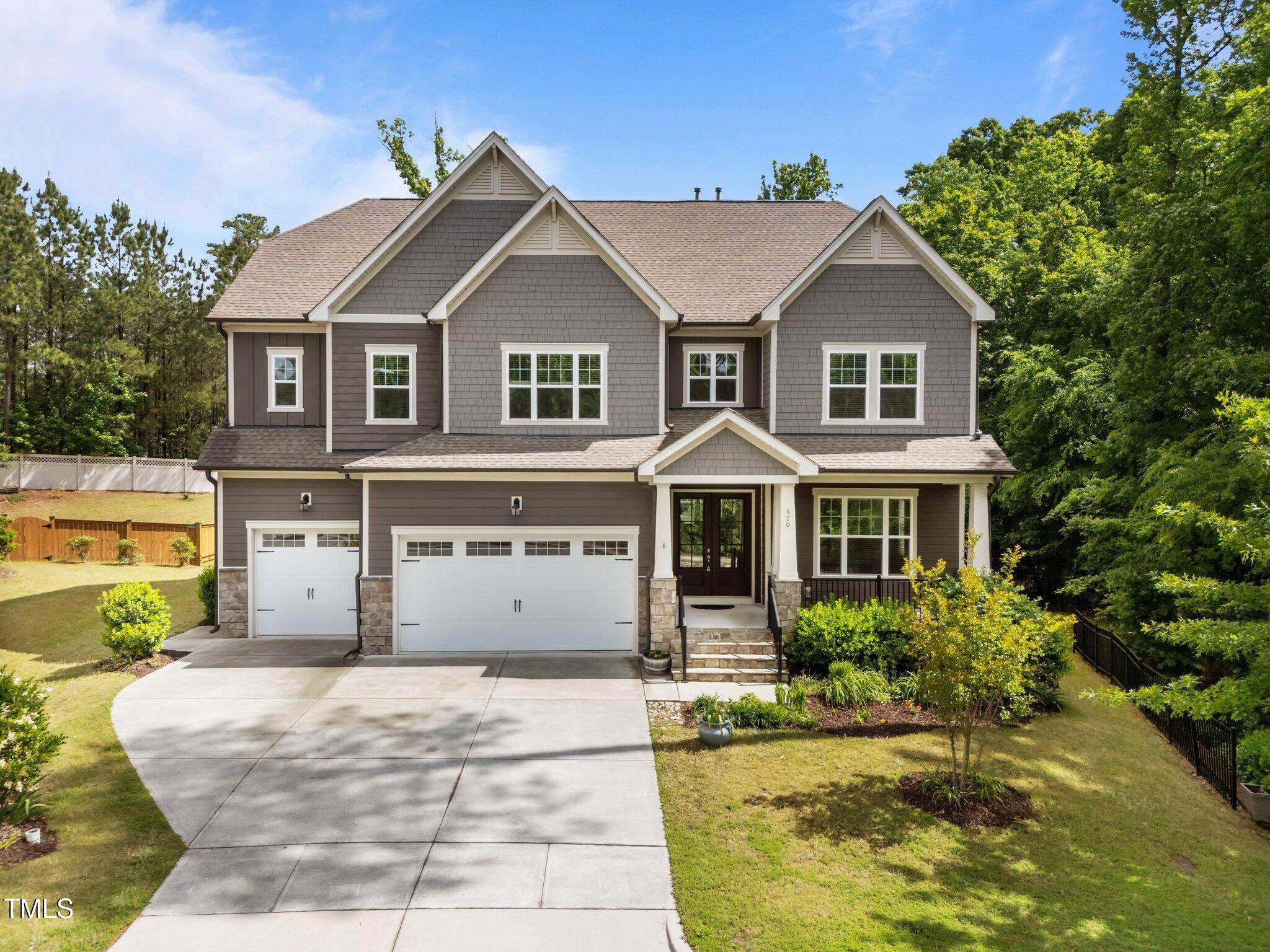 420 Creekhurst Place, Cary, NC 27519