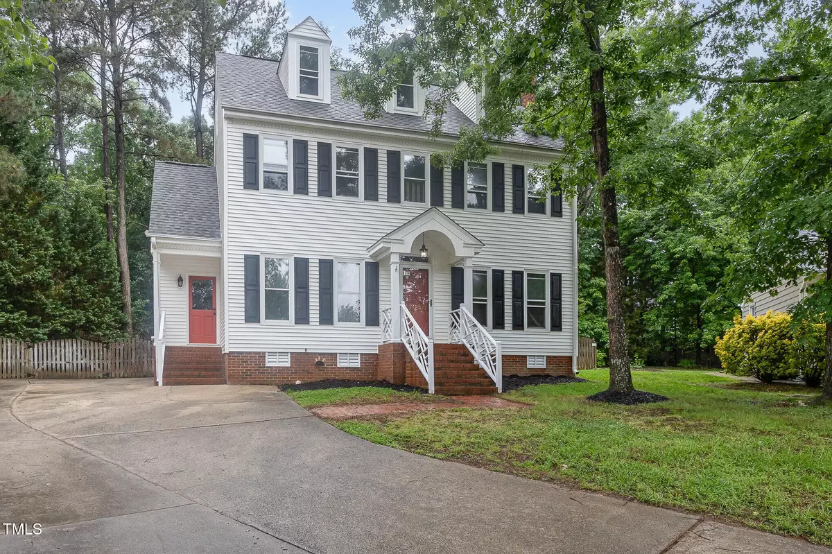 Cary, NC 27513,105 Houston Circle