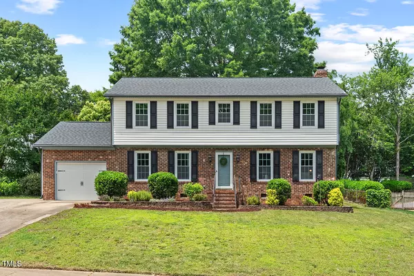 5409 Knollwood Rd Road, Raleigh, NC 27609