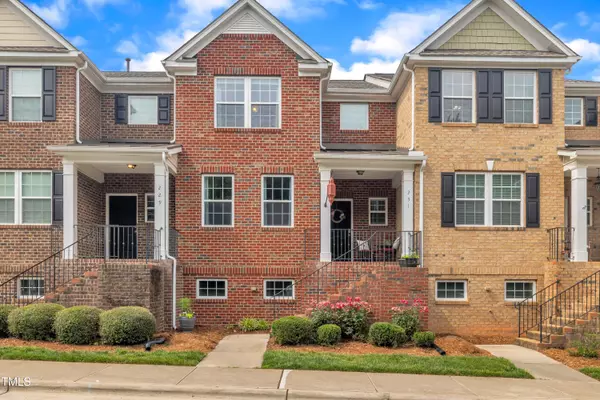 231 Grindstone Drive,  Apex,  NC 27502