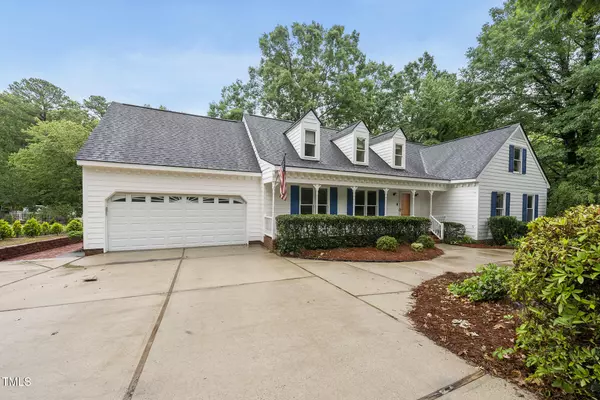 5513 Doemont Drive, Apex, NC 27539