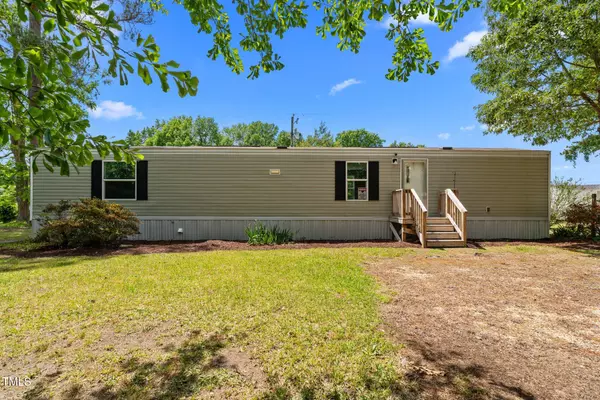 596 Lane Road, Dunn, NC 28334