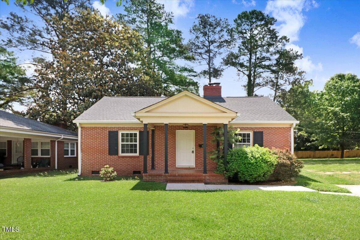 905 S 1st Street, Smithfield, NC 27577