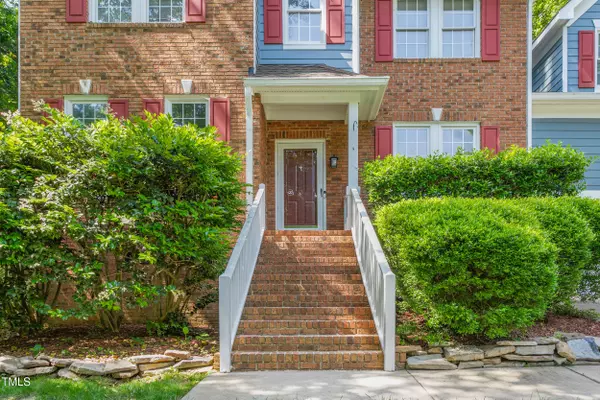 Mebane, NC 27302,102 Winged Foot Court