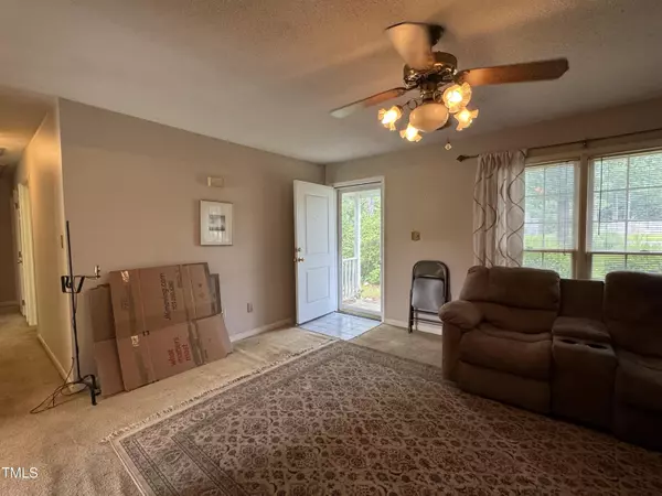 Angier, NC 27501,8405 Falcon Crest Circle