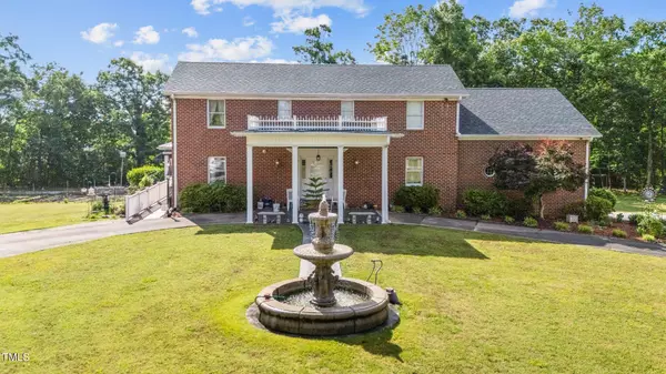 4024 Rural Retreat Road, Burlington, NC 27215