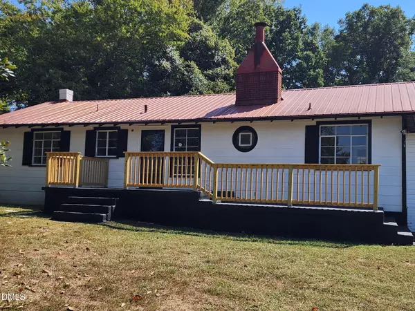 519 W Raleigh Street, Siler City, NC 27344