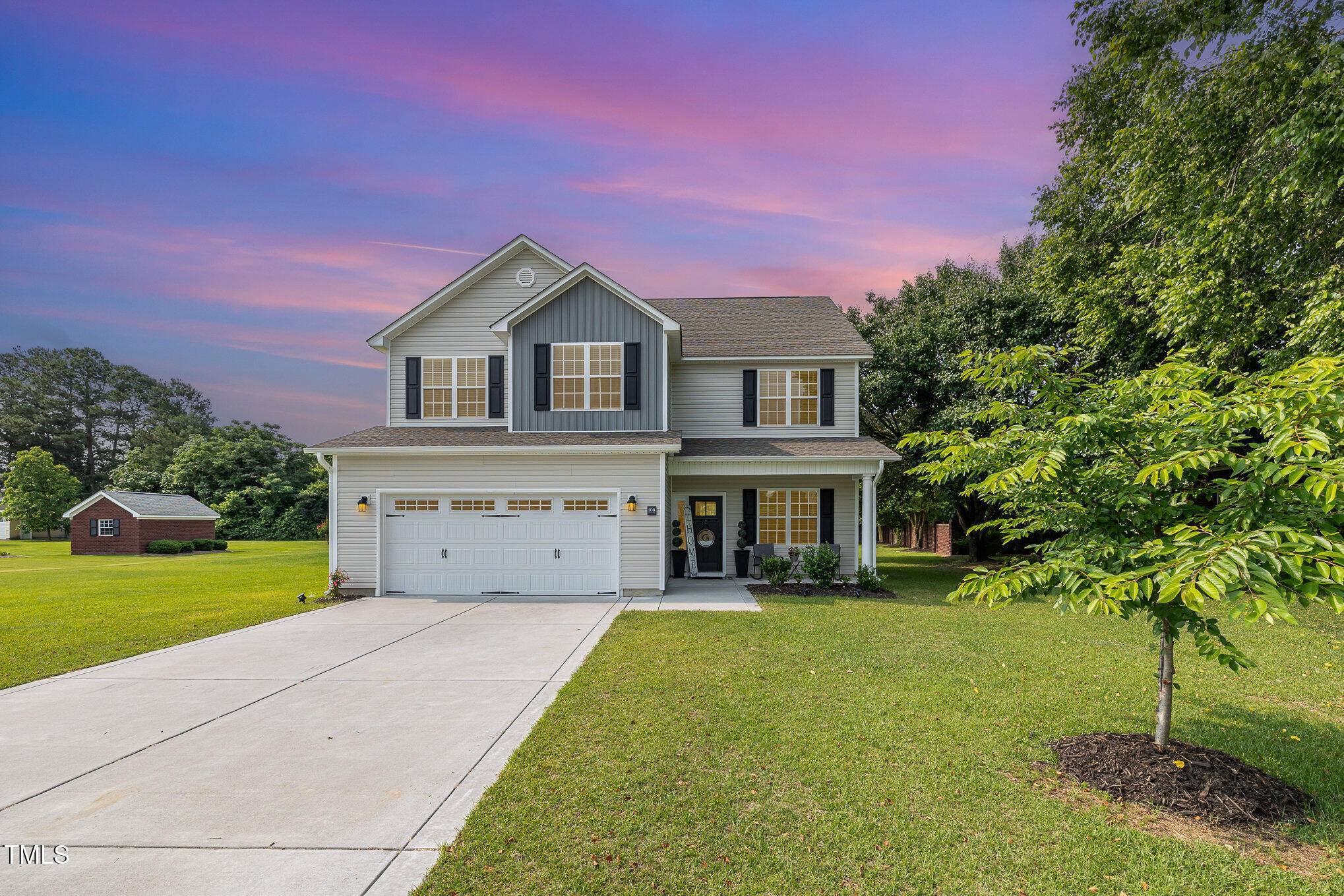 108 Pointe Drive, La Grange, NC 28551
