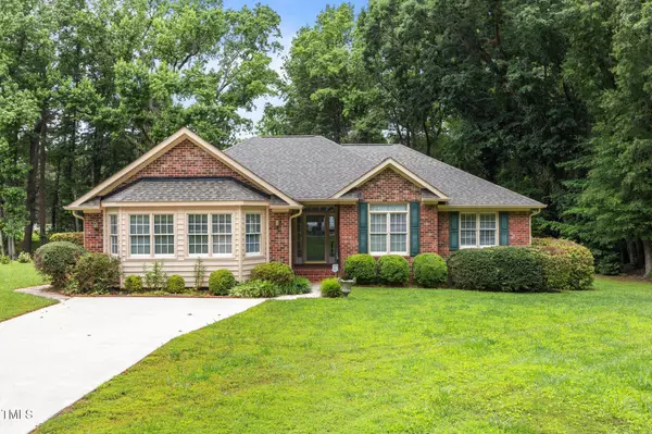 143 Cedarwood Drive, Henderson, NC 27536