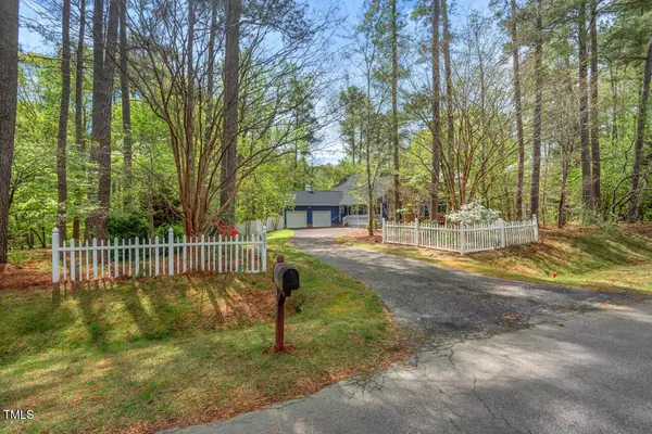 6321 Malvern Lane, Hillsborough, NC 27278