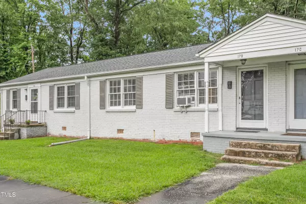 1400 Roslyn Drive #Unit 17b, Burlington, NC 27215