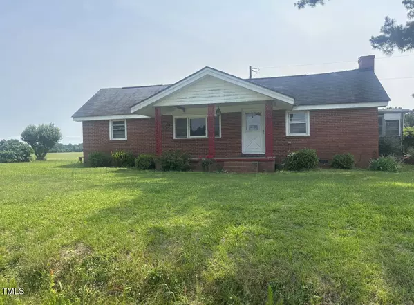 7352 Smokehouse Road, Stantonsburg, NC 27883