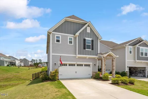 209 Sage Oak Lane, Holly Springs, NC 27540