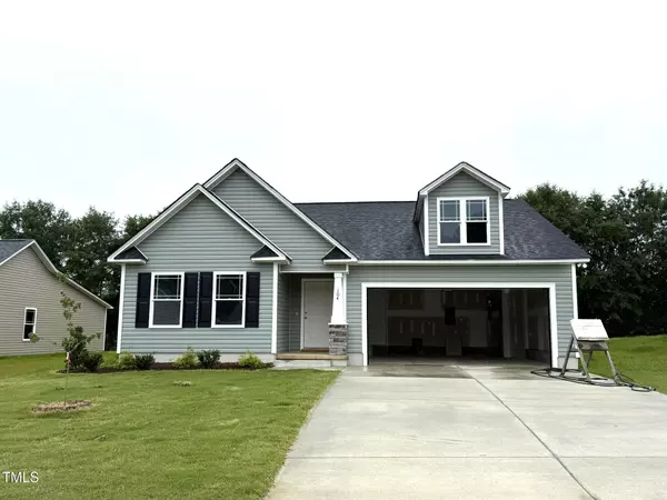 104 Oakfield Trace Drive, Four Oaks, NC 27524