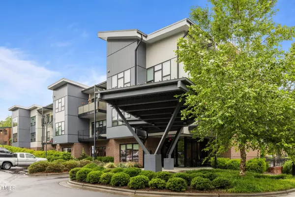 515 N Churton Street #203, Hillsborough, NC 27278