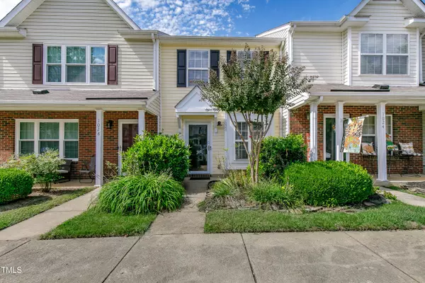 1026 Oak Blossom Way, Whitsett, NC 27377