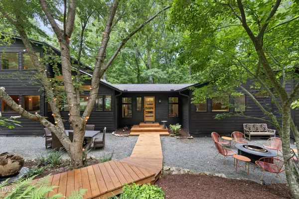 2306 Damascus Church Road, Chapel Hill, NC 27516