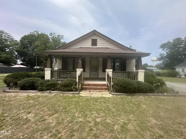 206 Jackson Street, Salemburg, NC 28385