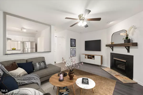 Durham, NC 27713,600 Audubon Lake Drive #4b11