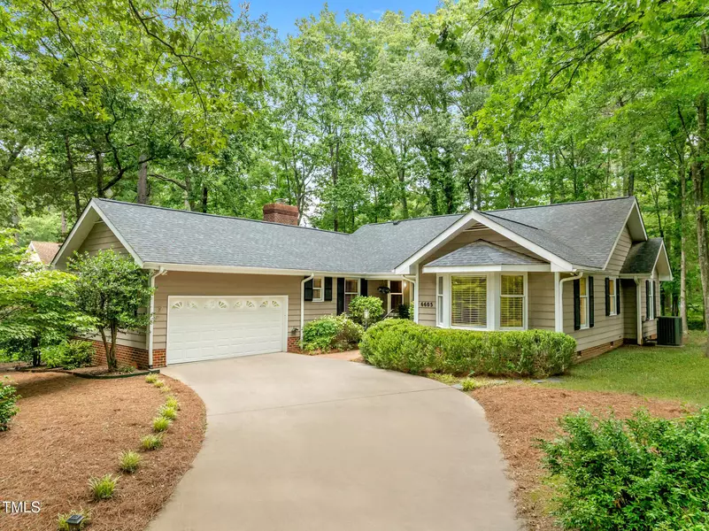 6605 Huntingridge Road, Chapel Hill, NC 27517