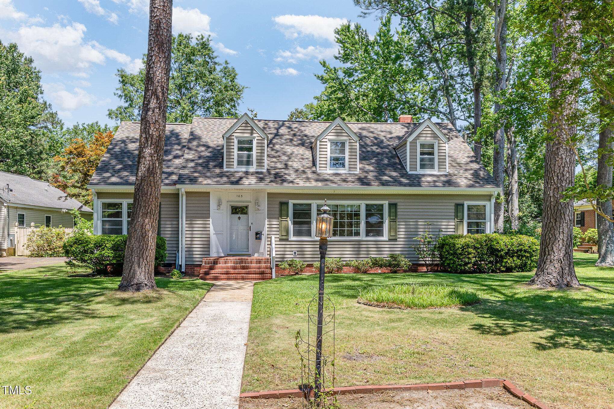 103 E Meadowbrook Drive, Smithfield, NC 27577