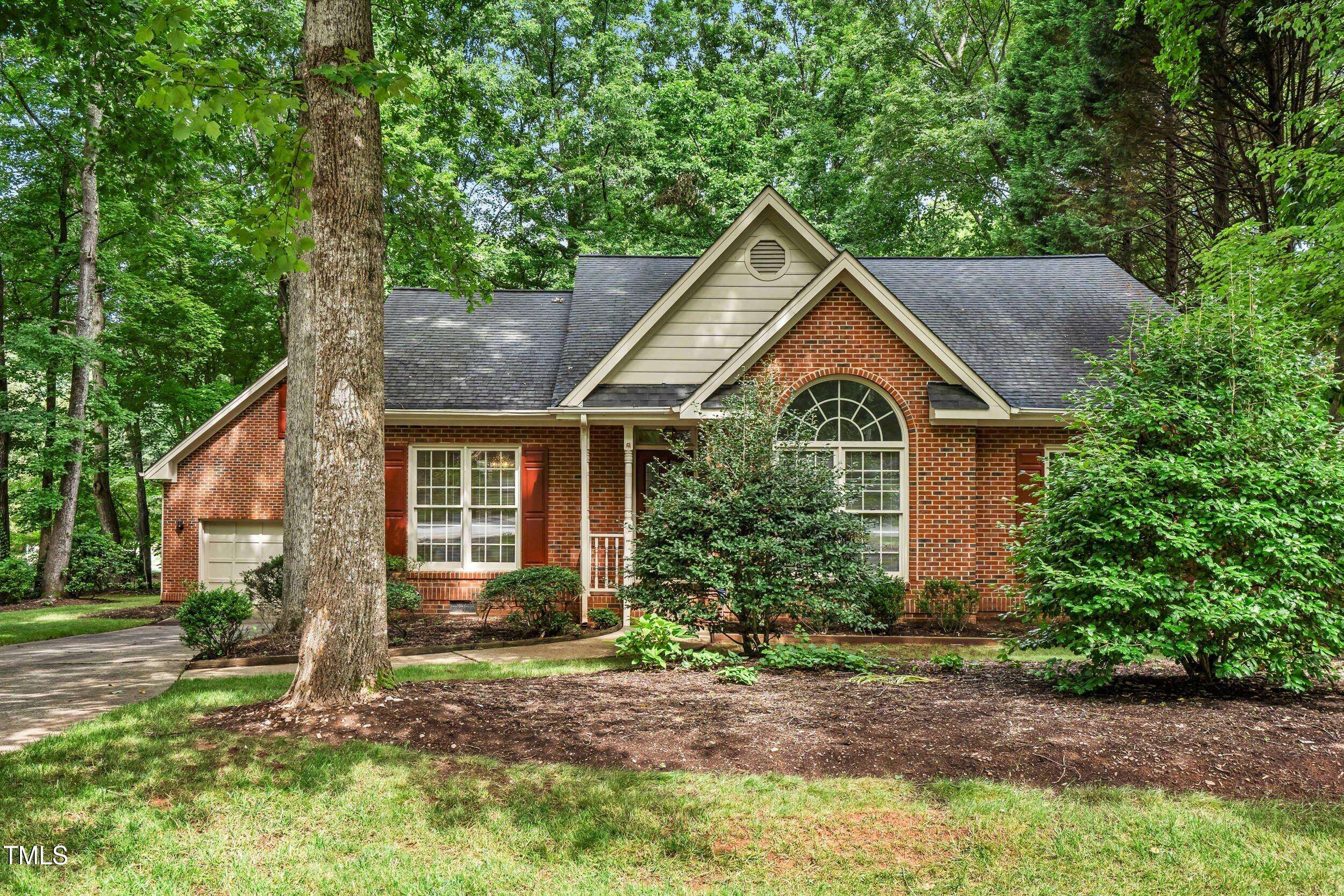 101 Turnberry Lane, Cary, NC 27511