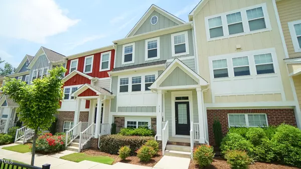 713 Traditions Grande Boulevard, Wake Forest, NC 27587