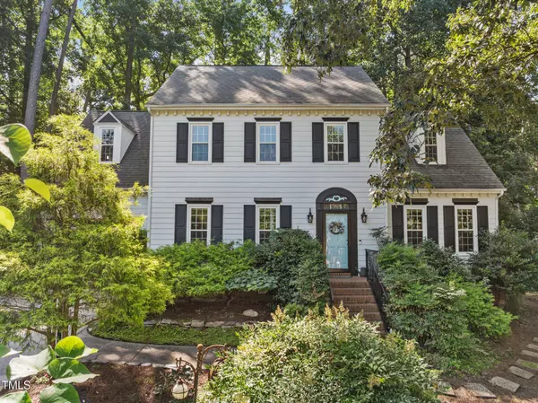 1 Gatesway Court, Durham, NC 27707