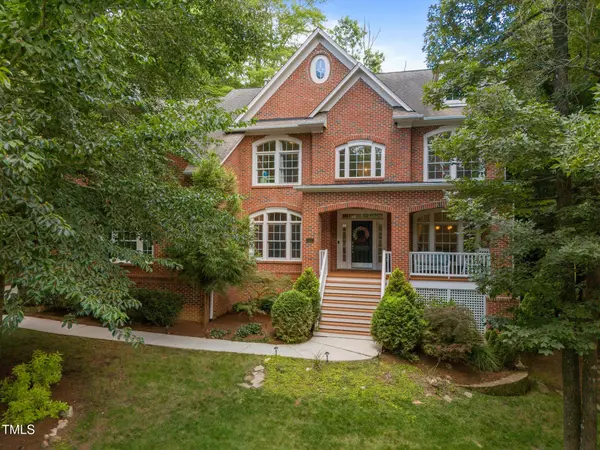 100 Redfoot Run Road, Chapel Hill, NC 27516