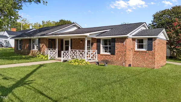 521 S Lombard Street, Clayton, NC 27520
