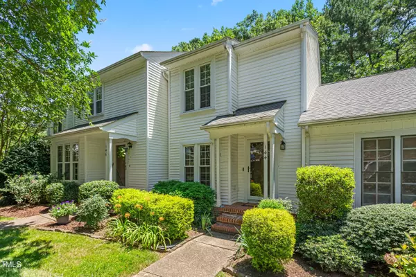 144 Greenmont Lane, Cary, NC 27511