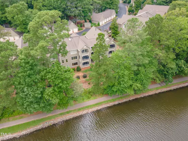 317 Glen Echo Lane #C, Cary, NC 27518