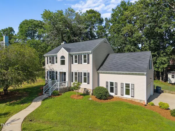 1524 Wedgewood Drive, Graham, NC 27253