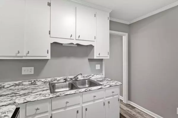 Durham, NC 27705,9 Tarawa Terrace #A